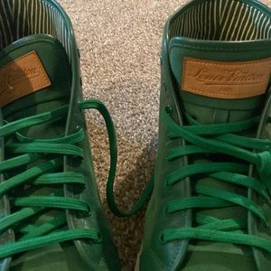 Louis Vuitton sneakers green with the LV on the side